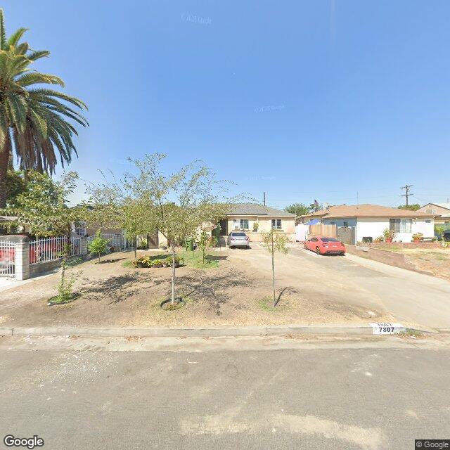 photo of 7807 CLEON AVE LOS ANGELES CA 91352