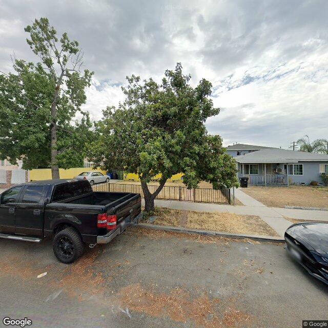 photo of 5716 WILLOWCREST AVE LOS ANGELES CA 91601