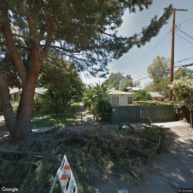 photo of 4821 CRANER AVE LOS ANGELES CA 91601