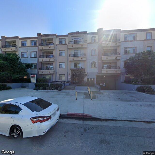 photo of 11100 RIVERSIDE DR LOS ANGELES CA 91602