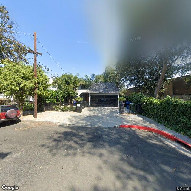 photo of 4550 MARIOTA AVE LOS ANGELES CA 91602