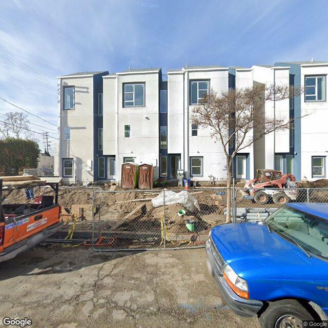photo of 4825 CRANER AVE LOS ANGELES CA 91601