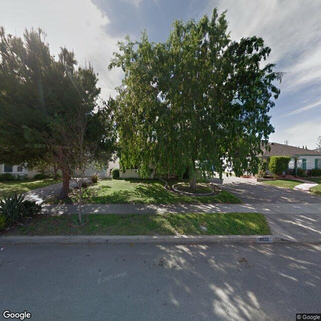 photo of 5523 STROHM AVE LOS ANGELES CA 91601