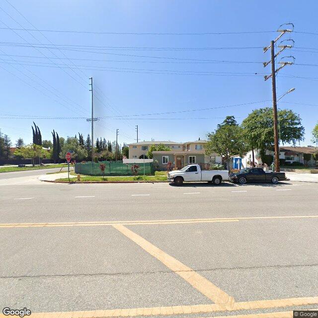 photo of 5409 CLYBOURN AVE LOS ANGELES CA 91601