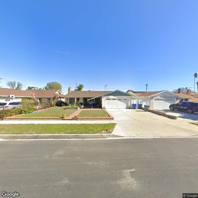 photo of 7740 CAPISTRANO AVE LOS ANGELES CA 91304