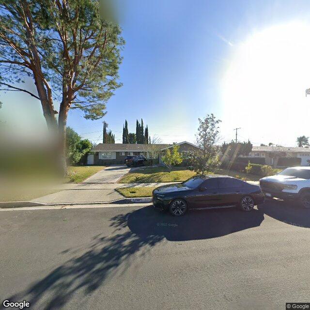 photo of 8460 HANNA AVE LOS ANGELES CA 91304