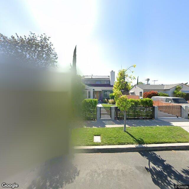 photo of 4821 FORMAN AVE LOS ANGELES CA 91601