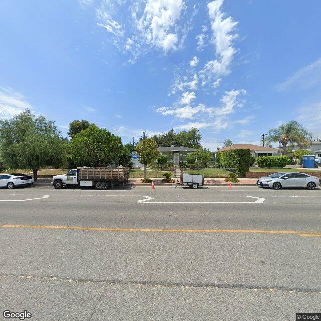 photo of 6219 CLYBOURN AVE LOS ANGELES CA 91606
