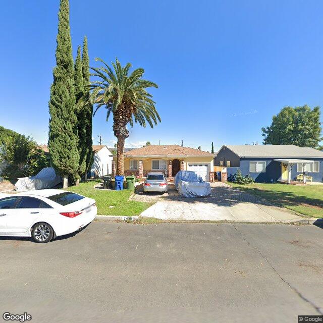 photo of 7428 RIVERTON AVE LOS ANGELES CA 91352