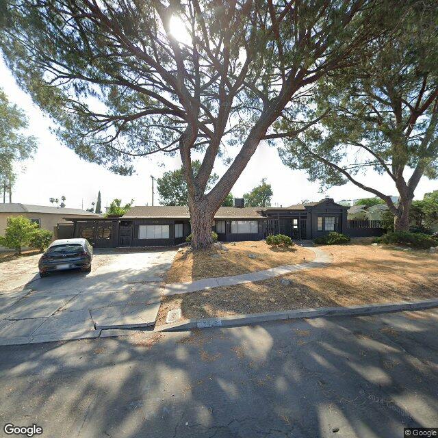 photo of 5827 CRANER AVE LOS ANGELES CA 91601