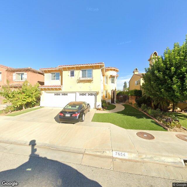 photo of 7654 BALASIANO AVE WEST HILLS CA 91304