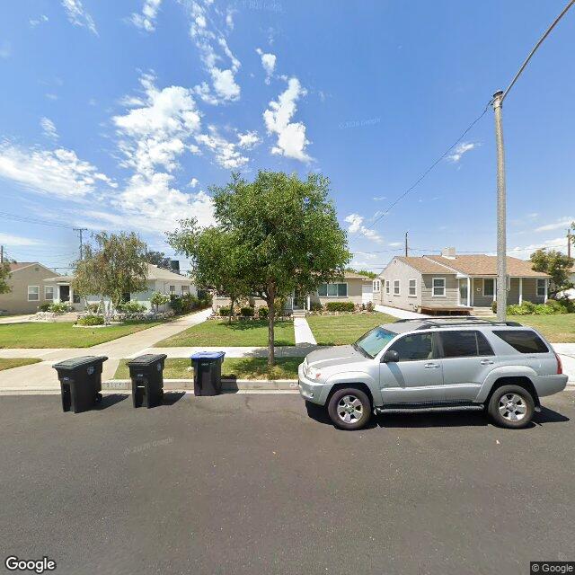 photo of 2117 N VALLEY ST BURBANK CA 91505