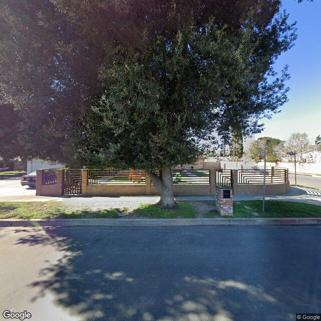 photo of 7957 KENTLAND AVE LOS ANGELES CA 91304