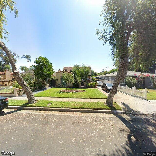 photo of 4612 CARTWRIGHT AVE LOS ANGELES CA 91602
