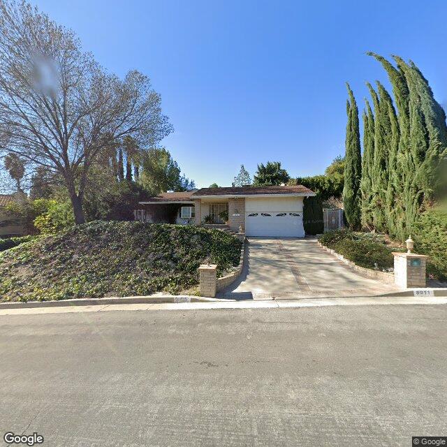 photo of 8911 HANNA AVE LOS ANGELES CA 91304