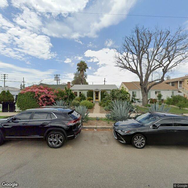 photo of 5621 AUCKLAND AVE LOS ANGELES CA 91601