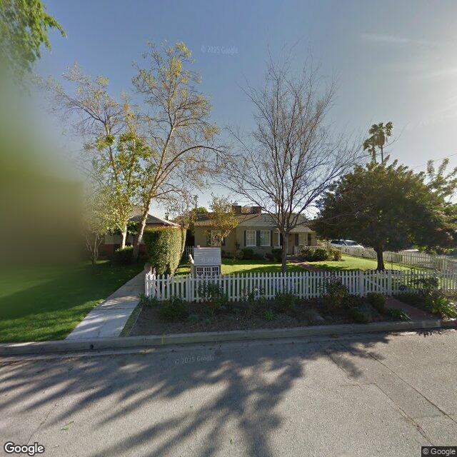 photo of 10426 MARGATE ST LOS ANGELES CA 91601