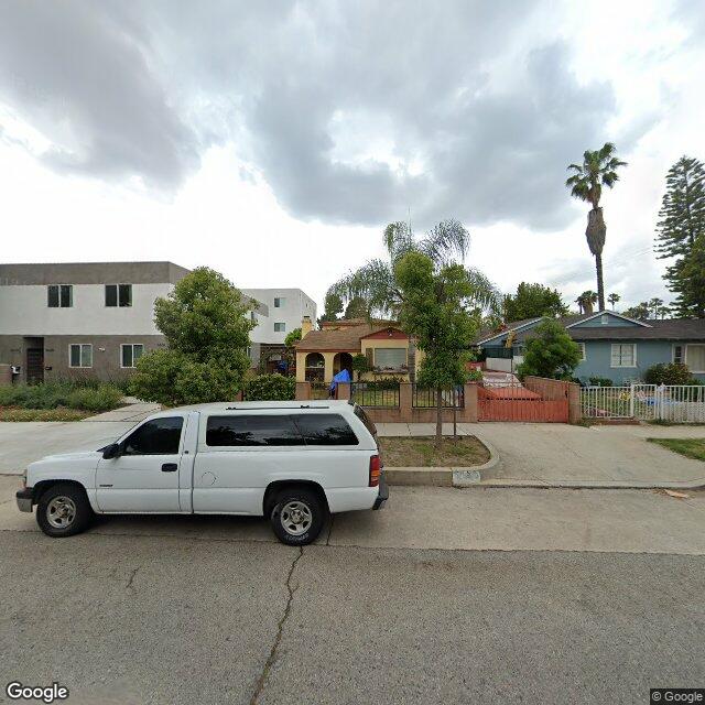 photo of 5653 WILLOWCREST AVE LOS ANGELES CA 91601