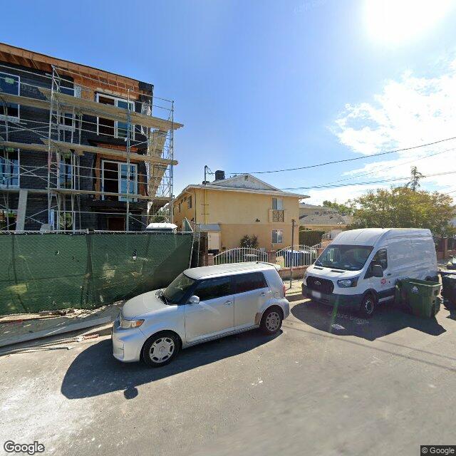 photo of 5242 AUCKLAND AVE LOS ANGELES CA 91601