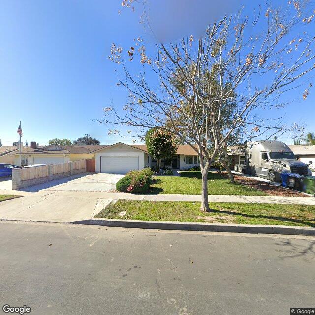 photo of 7729 SAUSALITO AVE LOS ANGELES CA 91304