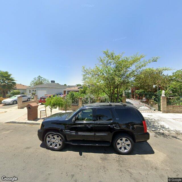 photo of 7335 RIVERTON AVE LOS ANGELES CA 91352