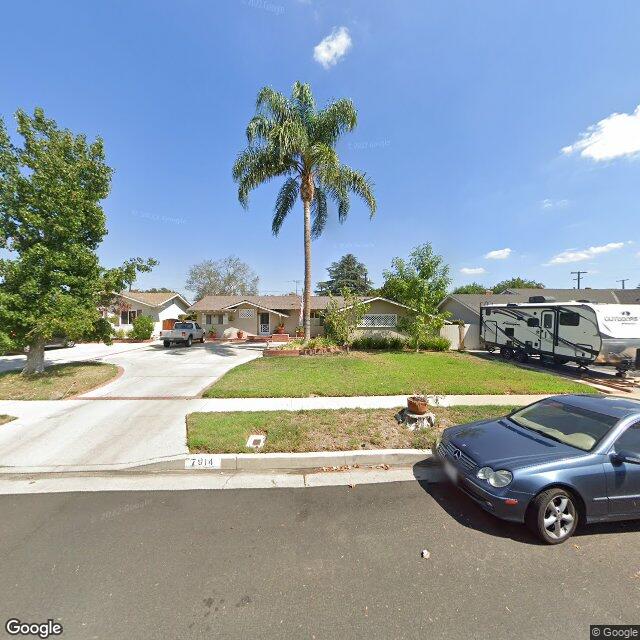 photo of 7914 MOORCROFT AVE LOS ANGELES CA 91304