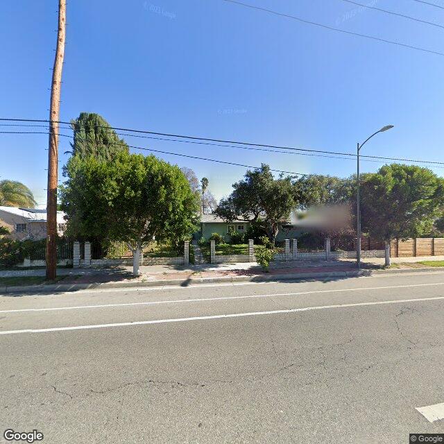 photo of 8116 FALLBROOK AVE LOS ANGELES CA 91304