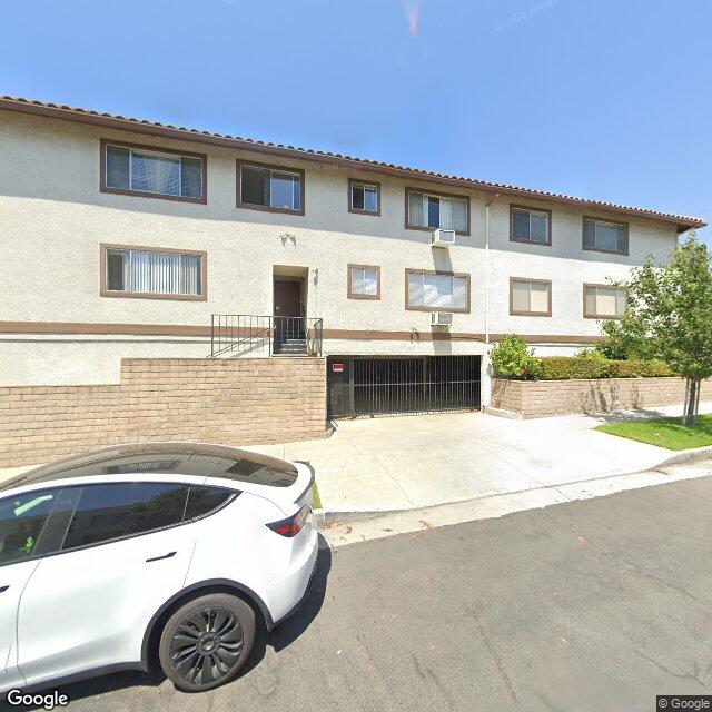 photo of 10836 VICTORY BLVD LOS ANGELES CA 91606