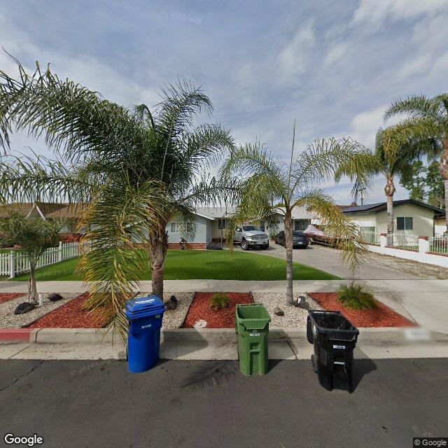 photo of 7909 HANNA AVE LOS ANGELES CA 91304