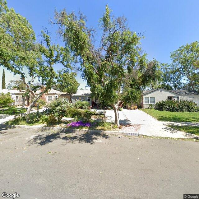 photo of 5424 AUCKLAND AVE LOS ANGELES CA 91601