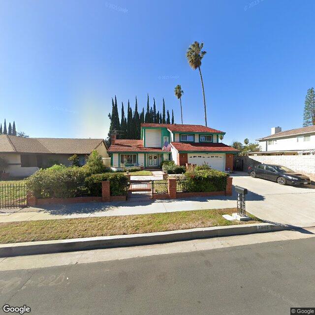 photo of 7645 FAUST AVE LOS ANGELES CA 91304