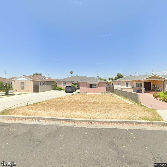 photo of 10721 LULL ST LOS ANGELES CA 91352