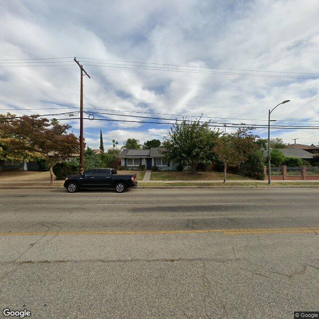 photo of 7824 WOODLAKE AVE LOS ANGELES CA 91304