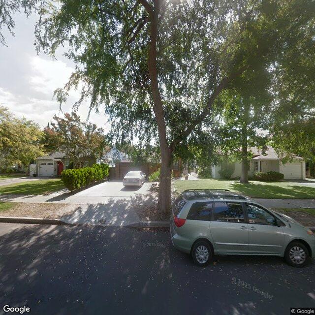 photo of 4830 ARCOLA AVE LOS ANGELES CA 91601