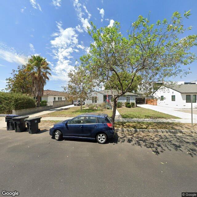 photo of 2117 N DYMOND ST BURBANK CA 91505