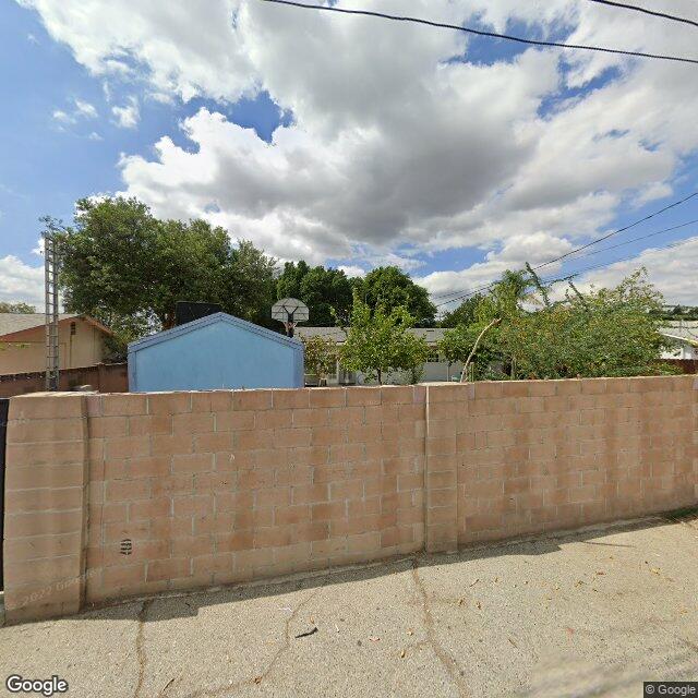 photo of 8430 HANNA AVE LOS ANGELES CA 91304