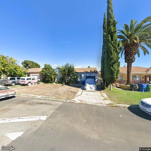 photo of 7432 RIVERTON AVE LOS ANGELES CA 91352