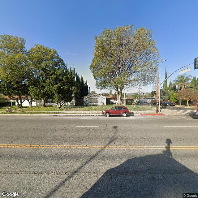 photo of 7955 FALLBROOK AVE LOS ANGELES CA 91304