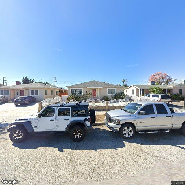 photo of 6243 AUCKLAND AVE LOS ANGELES CA 91606
