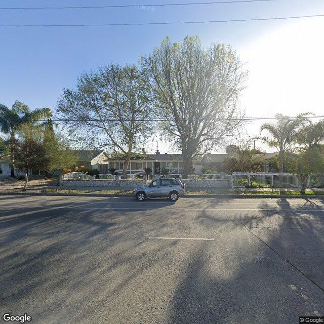 photo of 7936 FALLBROOK AVE LOS ANGELES CA 91304