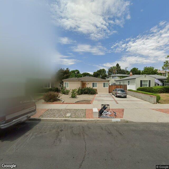 photo of 5523 CARTWRIGHT AVE LOS ANGELES CA 91601