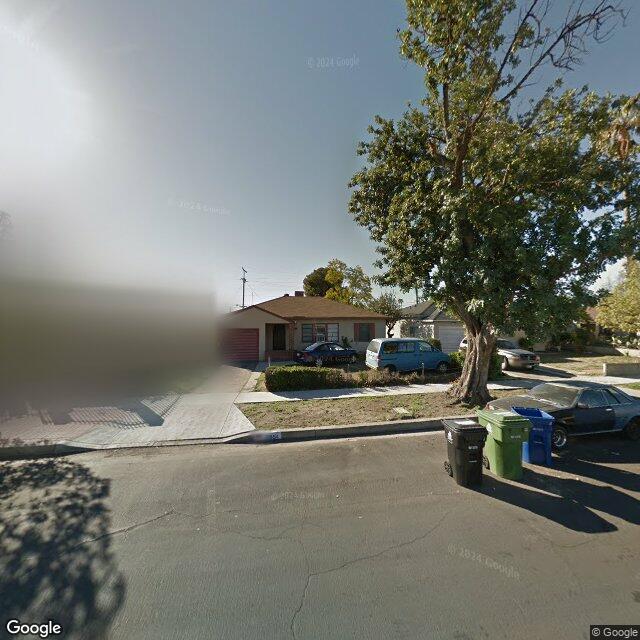 photo of 10854 LULL ST LOS ANGELES CA 91352