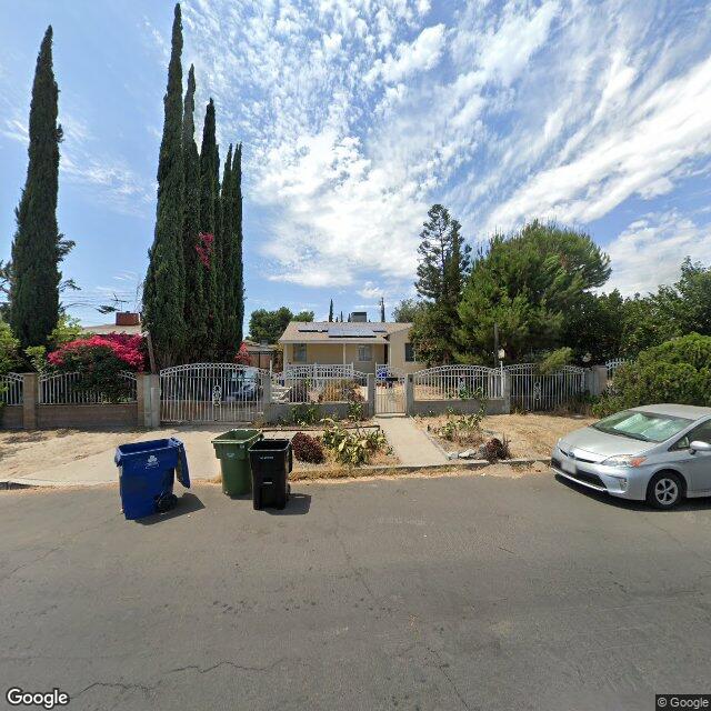 photo of 6153 SATSUMA AVE LOS ANGELES CA 91606