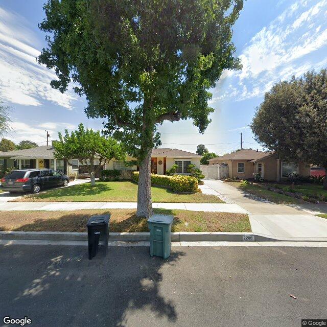 photo of 2200 N DYMOND ST BURBANK CA 91505