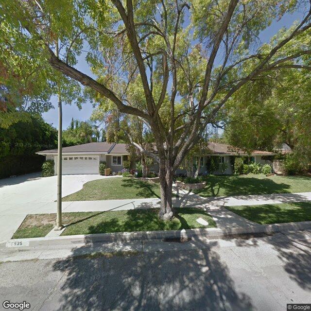 photo of 8525 HANNA AVE LOS ANGELES CA 91304