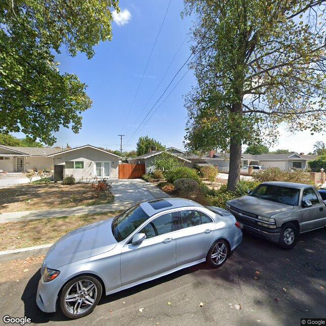 photo of 7856 MOORCROFT AVE LOS ANGELES CA 91304