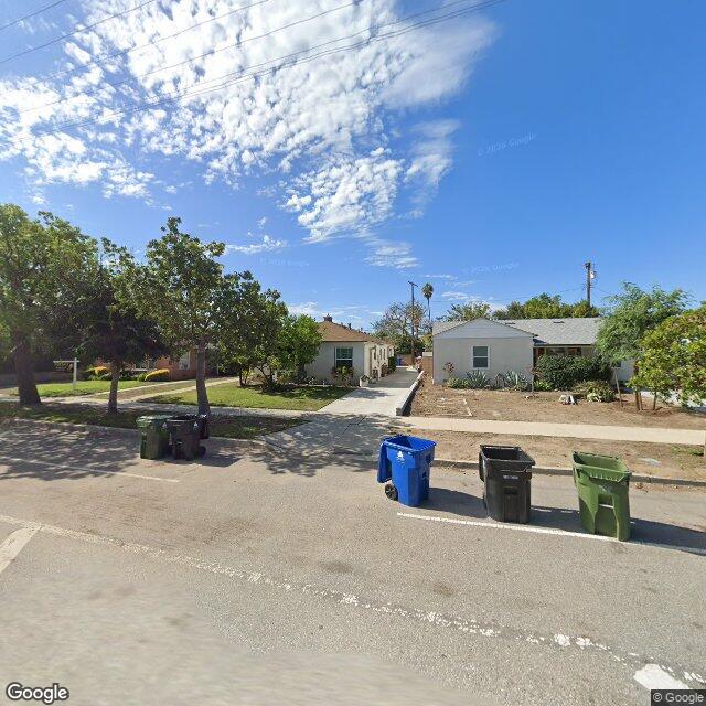 photo of 5531 CLYBOURN AVE LOS ANGELES CA 91601