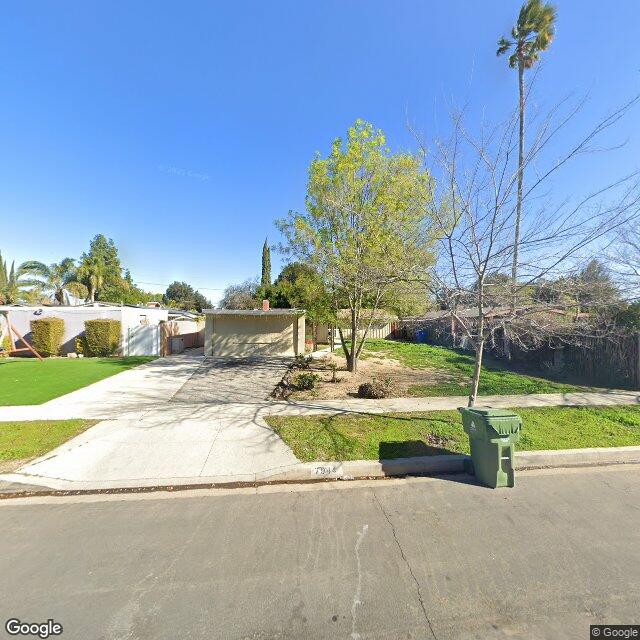 photo of 7944 SALE AVE LOS ANGELES CA 91304