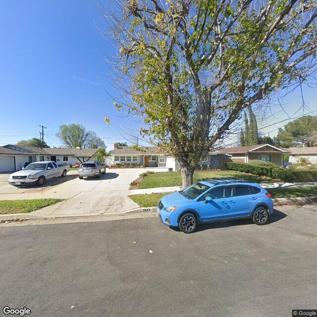 photo of 7941 MAYNARD AVE LOS ANGELES CA 91304