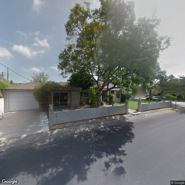 photo of 4905 FORMAN AVE LOS ANGELES CA 91601